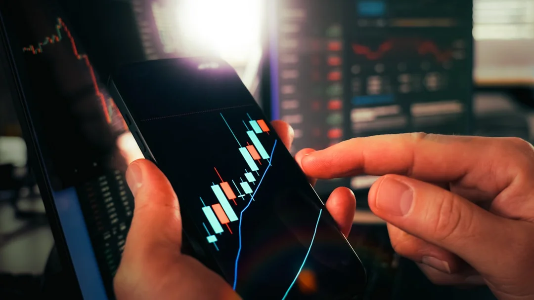 Cryptocurrency and stock market momentum in 2026: Outlook