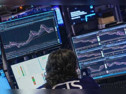 Cover Image for US stocks February 2026 milestone: Dow hits 50k